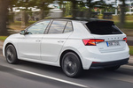 Skoda Fabia Gama Fabia Style Turismo Blanco Candy con Techo Negro Exterior Lateral-Posterior 5 puertas
