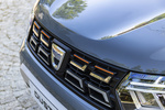 Dacia Duster TCe 110 kW (150 CV) 4x2 EDC Extreme Todo terreno Gris Cometa Exterior Frontal 5 puertas