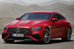 Mercedes-Benz AMG GT AMG GT S E PERFORMANCE 4MATIC+ AMG GT 63 S E PERFORMANCE con Paquete AMG Carbon Turismo Rojo Jupiter Exterior Frontal-Lateral 5 puertas