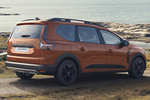 Dacia Jogger TCe 110 7 plazas Xtreme Limited Edition 7 plazas Turismo familiar Naranja Terracota Exterior Posterior-Lateral 5 puertas