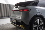 Renault M&eacute;gane Gama E-TECH Electric iconic Turismo Blanco Glaciar con Techo Negro Exterior Pilotos 5 puertas