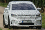 Skoda Enyaq Camuflado Enyaq Coup&eacute; iV Camuflado Enyaq Coup&eacute; iV Todo terreno Exterior Lateral-Frontal 5 puertas