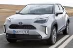 Toyota Yaris Cross Hybrid 120H Cross Style Todo terreno Gris &Aacute;gata Exterior Frontal-Lateral 5 puertas