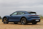 Porsche Taycan Cross Turismo Turbo S Cross Turismo Turbo S con Paquete SportDesign Offroad Negro Turismo familiar Azul Neptuno Exterior Lateral-Posterior 5 puertas