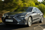 Lexus ES Gama ES 300h Gama ES 300h Turismo Gris Stylish Sonic Exterior Frontal-Lateral 4 puertas