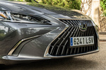 Lexus ES Gama ES 300h Gama ES 300h Turismo Gris Stylish Sonic Exterior Frontal 4 puertas