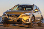 Subaru XV Gama XV e-Boxer Gama XV Todo terreno Plasma Yellow Pearl Exterior Frontal-Lateral 5 puertas