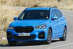 BMW X1 xDrive25e M Sport Todo terreno Misano Blau metalizado Exterior Frontal-Lateral 5 puertas