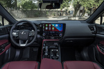 Lexus NX 450h+ AWD Luxury con Cuero Garnet 450h+ Todo terreno Interior Salpicadero 5 puertas