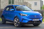 MG ZS Gama ZS EV EV Luxury Todo terreno Como Blue Exterior Lateral-Frontal 5 puertas