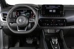 Nissan Qashqai 1.3 118 kW (158 CV) mHEV 12V Xtronic 4x2 Tekna+ Todo terreno Interior Consola Central 5 puertas