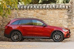 Mercedes-Benz GLC 300 de 4MATIC AMG Line Plus de Todo terreno Rojo Jacinto Metalizado Exterior Lateral 5 puertas