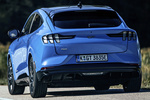 Ford Mustang Mach-E GT AWD 358 kW (487 CV) Rango Extendido 99 kWh Mach-E GT Todo terreno Azul Grabber Exterior Lateral-Posterior 5 puertas