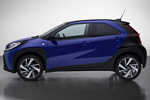 Toyota Aygo X Cross Trendy Edition Cross Trendy Edition Todo terreno Bi-tono Azul Florida Exterior Lateral 5 puertas