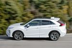 Mitsubishi Eclipse Cross PHEV Kaiteki+ 4WD PHEV Kaiteki+ Todo terreno Blanco Diamante metalizado Exterior Cenital-Lateral 5 puertas