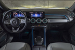 Mercedes-Benz EQB 300 4MATIC 7 plazas Edition 1 Todo terreno Interior Salpicadero 5 puertas