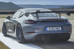Porsche 718 Cayman GT4 RS Cayman GT4 RS con paquete opcional Weissach Coup&eacute; Arctic Grey Exterior Lateral-Posterior 3 puertas