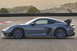 Porsche 718 Cayman GT4 RS Cayman GT4 RS con paquete opcional Weissach Coup&eacute; Arctic Grey Exterior Lateral 3 puertas