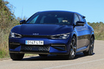 KIA EV6 168 kW (229 CV) 77 kWh RWD GT Line Turismo Yacht Blue Exterior Frontal-Lateral 5 puertas