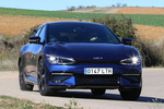 KIA EV6 168 kW (229 CV) 77 kWh RWD GT Line Turismo Yacht Blue Exterior Lateral-Frontal 5 puertas