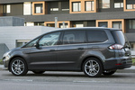 Ford Galaxy 2.5 FHEV 140 kW (190 CV) Titanium Monovolumen Azul Pantera Exterior Lateral-Posterior 5 puertas