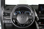 Mitsubishi Eclipse Cross PHEV Kaiteki+ 4WD PHEV Kaiteki+ Todo terreno Interior Volante 5 puertas