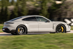 Porsche Taycan GTS GTS Turismo Cray&oacute;n Exterior Lateral 5 puertas