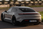 Porsche Taycan GTS GTS Turismo Cray&oacute;n Exterior Lateral-Posterior 5 puertas