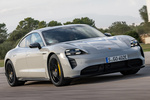 Porsche Taycan GTS GTS Turismo Cray&oacute;n Exterior Lateral-Frontal 5 puertas