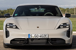 Porsche Taycan GTS GTS Turismo Cray&oacute;n Exterior Frontal 5 puertas