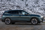 BMW iX xDrive40 Paquete deportivo Signature con Titanbronze Todo terreno Storm Bay Metalizado Exterior Lateral 5 puertas