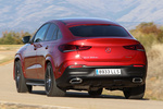 Mercedes-Benz GLE 350 de 4MATIC Coup&eacute; Premium Plus con Paquete Night de Coup&eacute; Todo terreno Rojo Jacinto Metalizado Exterior Lateral-Posterior 5 puertas