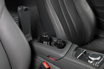 Audi R8 Coup&eacute; V10 FSI RWD S tronic Coup&eacute; V10 RWD Coup&eacute; Interior Portabebidas 2 puertas