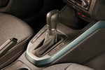 SEAT Arona 1.0 TSI 81 kW (110 CV) DSG 7 vel. X-Perience Todo terreno Interior Palanca de Cambios 5 puertas