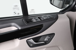 Ford Tourneo Custom 1.0 EcoBoost 93 kW (125 CV) Plug-in Hybrid Titanium PHEV Monovolumen Interior Mandos puerta 5 puertas