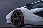 Lamborghini Countach Countach LPI800-4 Countach LPI800-4 Coup&eacute; Bianco Siderale Exterior Llanta 2 puertas