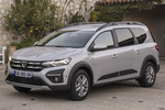 Dacia Jogger ECO-G 100 5 plazas Comfort 5 plazas Turismo familiar Gris Moonstone Exterior Frontal-Lateral 5 puertas