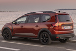 Dacia Jogger TCe 110 7 plazas Xtreme Limited Edition 7 plazas Turismo familiar Naranja Terracota Exterior Lateral-Posterior 5 puertas