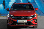 Volkswagen Taigo 1.5 TSI 110 kW (150 CV) DSG R Line Todo terreno Rojo Intenso Metalizado Exterior Frontal 5 puertas