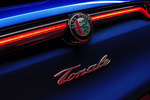 Alfa Romeo Tonale Gama Tonale Ti con Paquete Veloce Todo terreno Exterior Emblema marca 5 puertas
