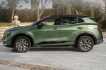KIA Sportage HEV 1.6 T-GDI 169 kW (230 CV) 4x4 GT Line HEV Todo terreno Experience Green - Pearl Black Exterior Lateral 5 puertas