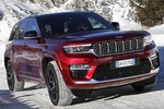 Jeep Grand Cherokee 4xe Exclusive Launch Edition Todo terreno Rojo Velvet Exterior Lateral-Frontal 5 puertas