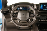 Peugeot 2008 e-2008 100 kW (136 CV) e-2008 GT Pack Todo terreno Interior Volante 5 puertas