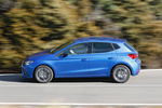 SEAT Ibiza 1.0 TSI 81 kW (110 CV) Xcellence Plus Turismo Saphire Blue Exterior Cenital-Lateral 5 puertas