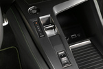 Peugeot 308 Hybrid 225 eEAT8 GT Pack Hybrid Turismo Interior Palanca de Cambios 5 puertas