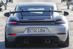 Porsche 718 Cayman GT4 RS Cayman GT4 RS con paquete opcional Weissach Coup&eacute; Plata GT Metalizado Exterior Posterior 3 puertas