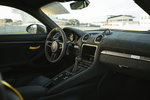 Porsche 718 Cayman GT4 RS Cayman GT4 RS con paquete opcional Weissach Coup&eacute; Interior Salpicadero 3 puertas