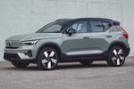 Volvo XC40 Recharge El&eacute;ctrico Puro Twin Gama XC40 Recharge El&eacute;ctrico Puro Todo terreno Verde Sage Exterior Frontal-Lateral 5 puertas
