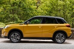 Suzuki Vitara 1.5 Strong Hybrid AGS Strong Hybrid Todo terreno Amarillo Solar Bicolor Negro Exterior Lateral 5 puertas