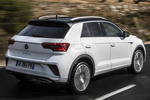 Volkswagen T-Roc 1.5 TSI 110 kW (150 CV) R Line Todo terreno Blanco Puro | Techo Negro Exterior Posterior-Lateral 5 puertas